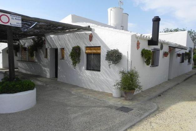 Alojamiento Cortijo el Caserio Hostal Conil De La Frontera Exterior foto