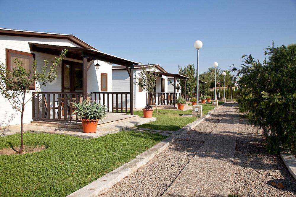 Alojamiento Cortijo el Caserio Hostal Conil De La Frontera Habitación foto