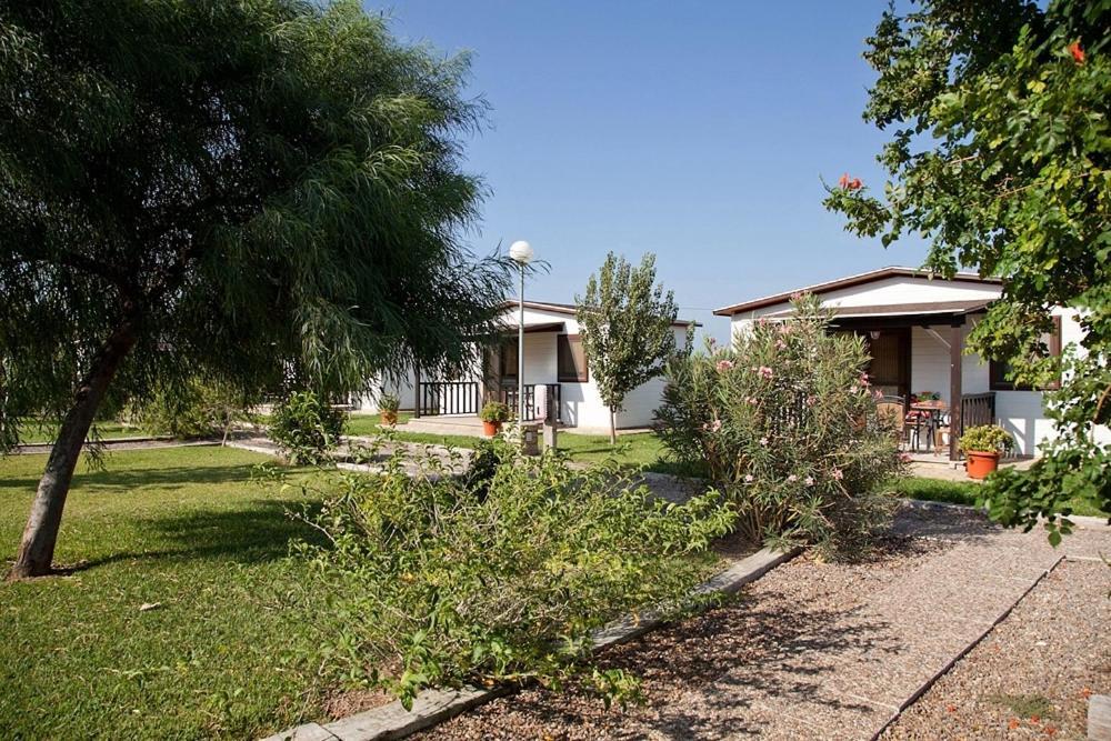 Alojamiento Cortijo el Caserio Hostal Conil De La Frontera Habitación foto